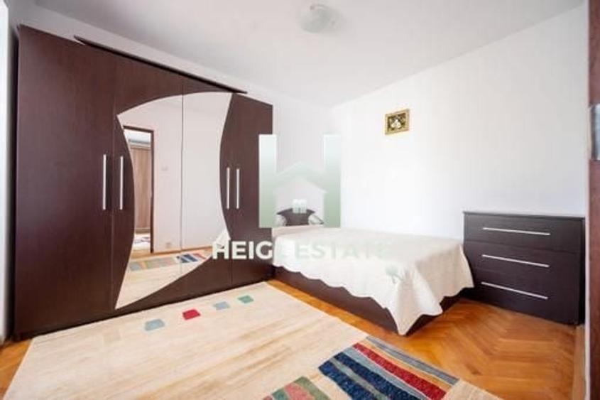 Apartament cu 2 camere semidecomandat, mobilat în Dacia