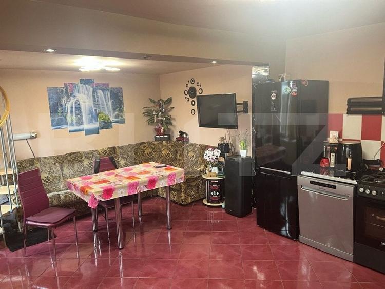 Casă cu 3 camere cu Teren 333 Mp în Central