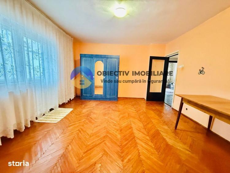 Apartament cu 3 camere decomandat, mobilat în Sud