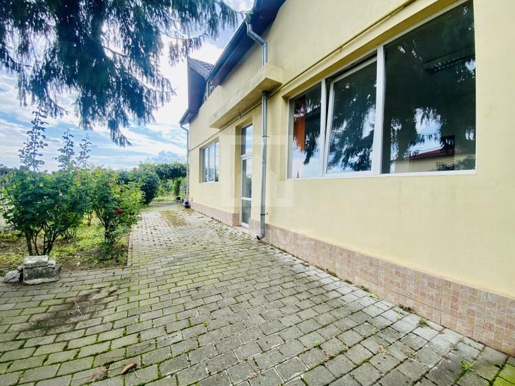 Casă individuală cu 5 camere cu Canalizare în Dâmbul Rotund