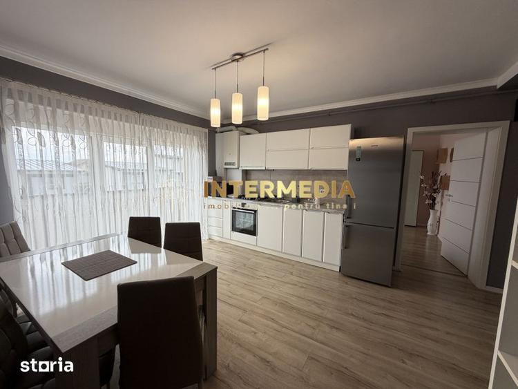 Apartament cu 2 camere, mobilat în Cetate