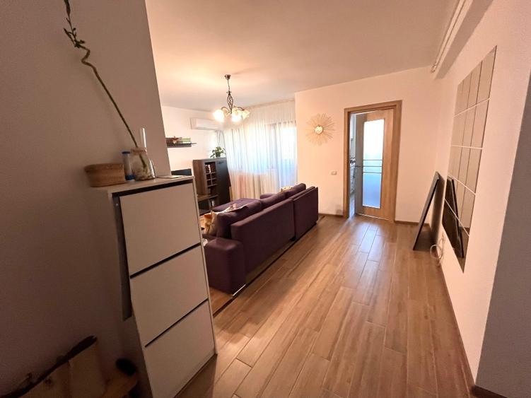 Apartament cu 2 camere semidecomandat, mobilat în Mihai Bravu