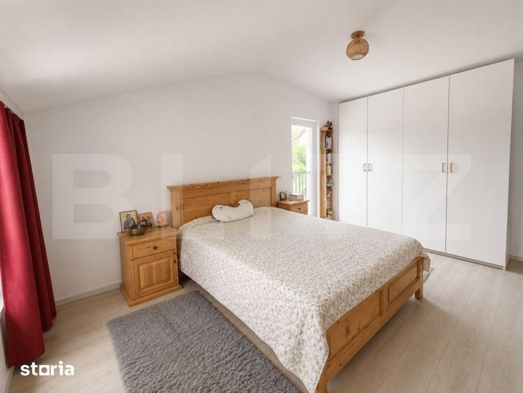Casă cu 4 camere decomandat cu Teren 1458 Mp în Central