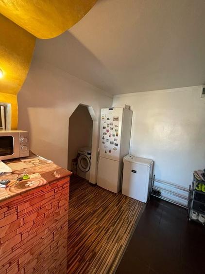 Apartament cu 2 camere decomandat în 9 Mai