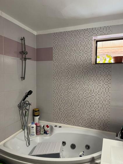 Apartament cu 2 camere decomandat în 9 Mai