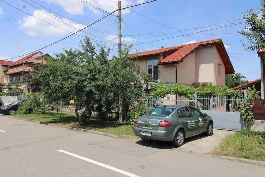 Casă cu Teren 600 Mp în Crișan