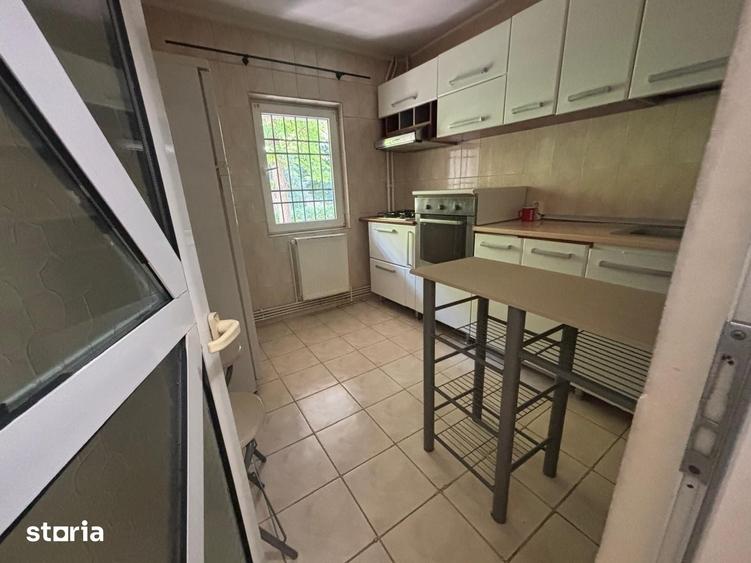 Apartament cu 2 camere semidecomandat în Central