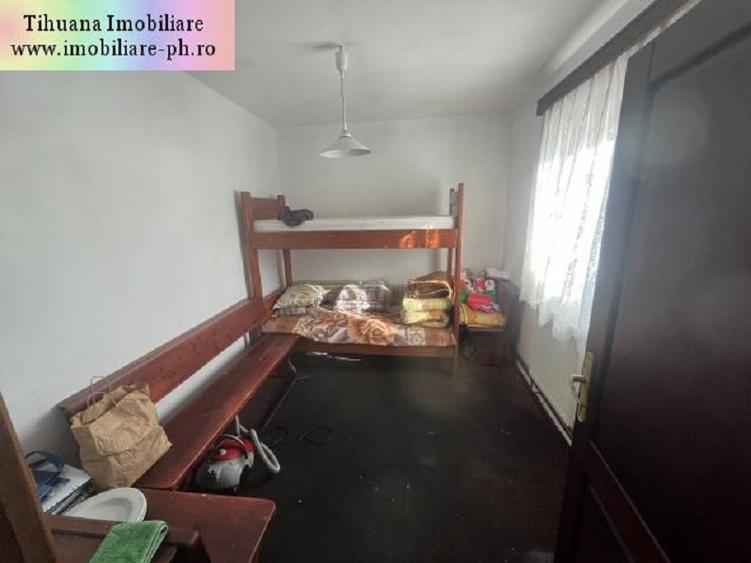 Casă individuală cu 4 camere cu Canalizare în Bereasca