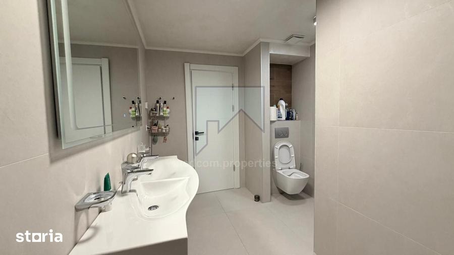 Apartament cu 4 camere în Ștefan cel Mare
