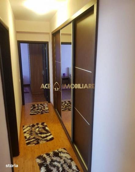 Apartament cu 3 camere în Central