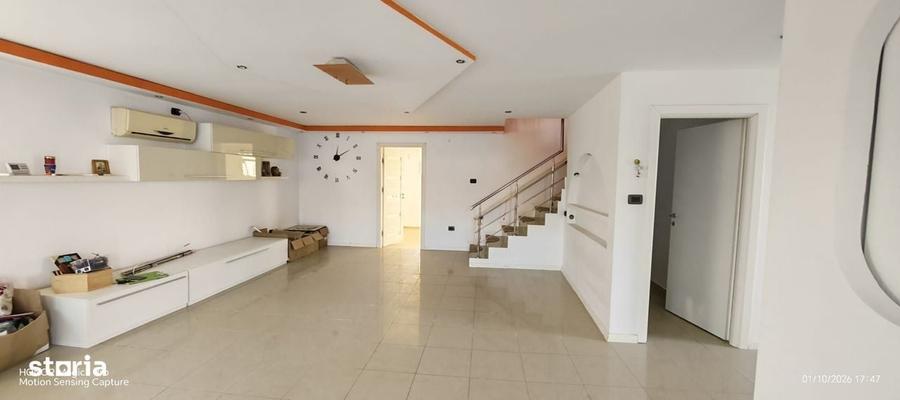 Casă cu 4 camere în Bogonos