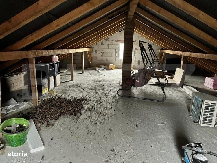 Casă cu 4 camere în Dumitra