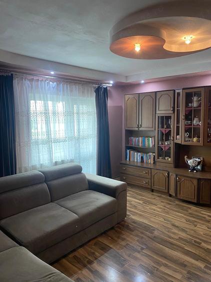 Apartament cu 2 camere decomandat, mobilat în Șimian