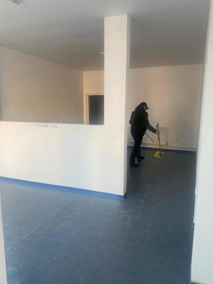 Spațiu comercial, de 200 mp, în Central