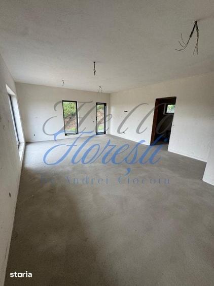 Casă cu 4 camere cu Teren 537.7 Mp în Feleacu