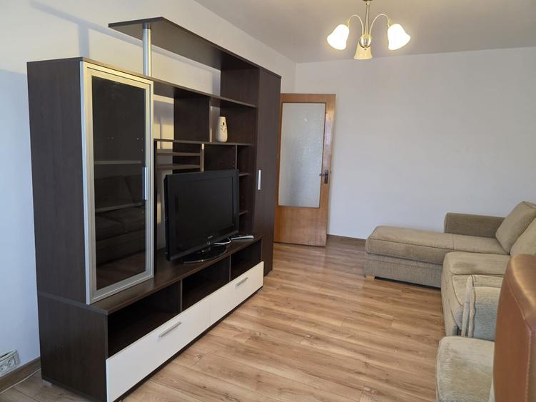 Apartament cu 2 camere decomandat, mobilat în Dristor