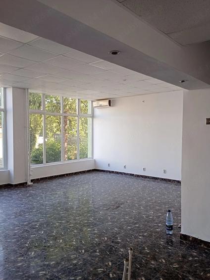 Spatiu comercial SAD 110 mp.str.Ion Barac-Dambovita - 4