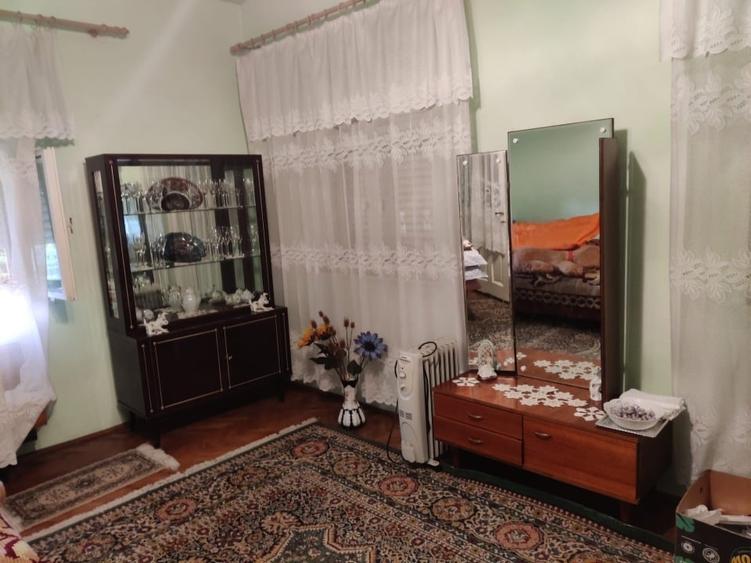 Casă individuală cu 3 camere cu Teren 1850 Mp în Suseni