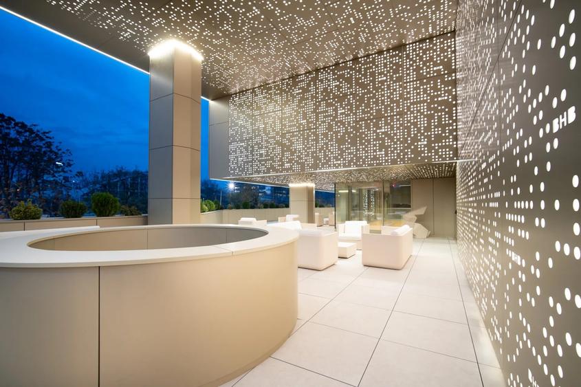 Apartament cu 3 camere decomandat în Floreasca