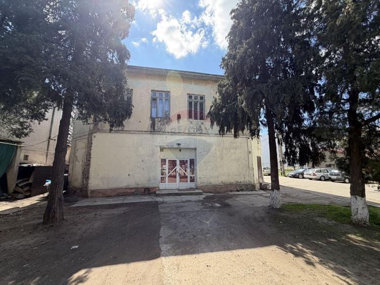 Spațiu comercial, de 350 mp, în Ultracentral