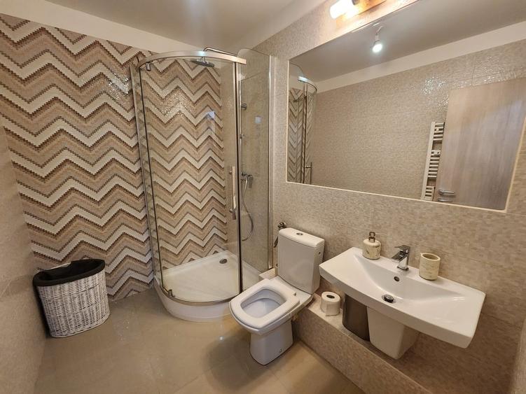 Apartament semidecomandat în Moșilor