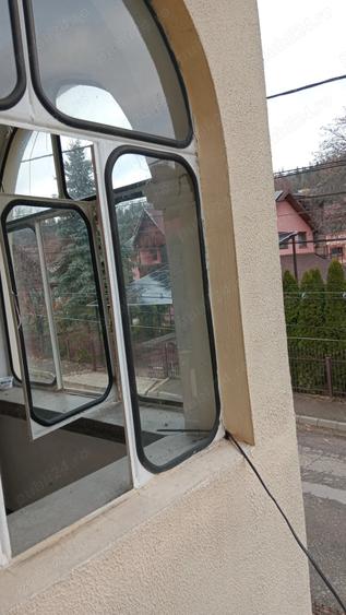 Casă cu 6 camere cu Teren 805 Mp în Central