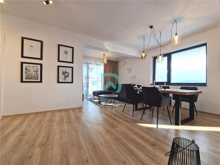 Apartament cu 3 camere decomandat, mobilat în Tractorul