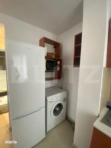 Apartament cu 2 camere, mobilat în Soarelui