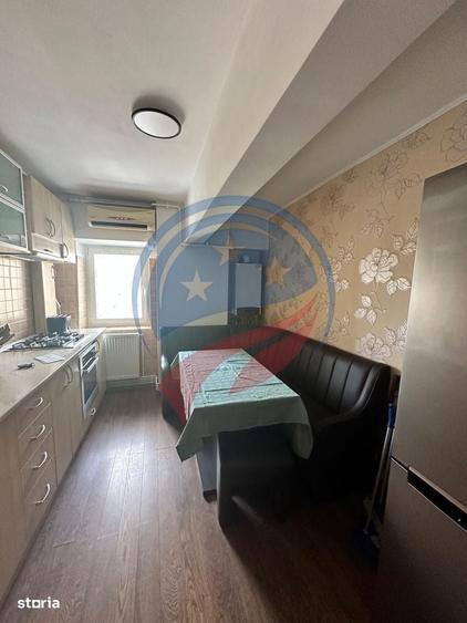 Apartament cu 3 camere decomandat în Lăpuș