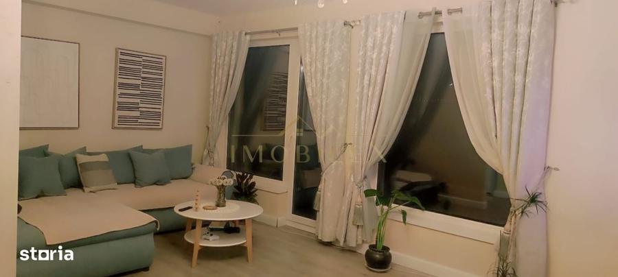 Casă cu 4 camere decomandat în Corușu
