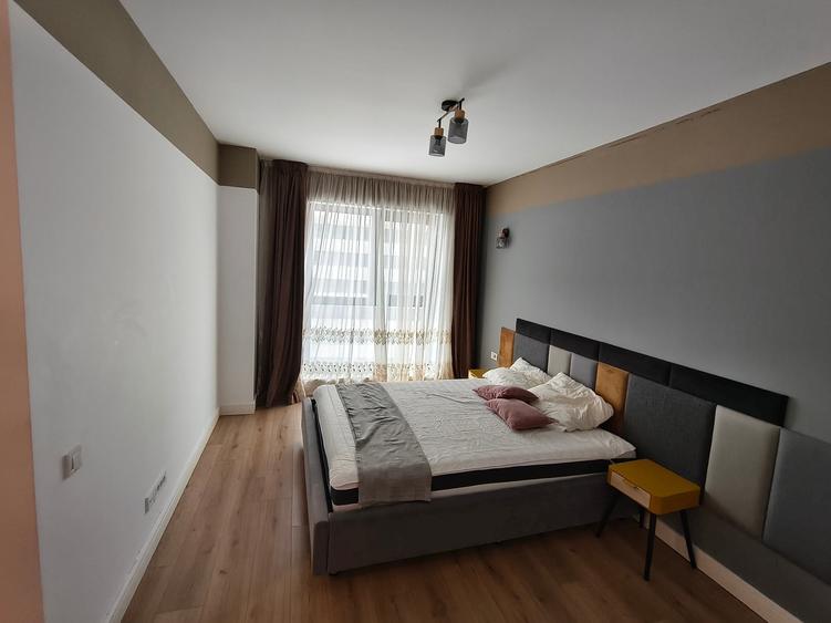 Apartament cu 3 camere decomandat, mobilat în Pipera