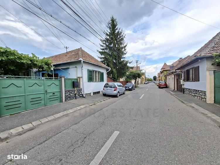 Casă cu 3 camere în Țiglari