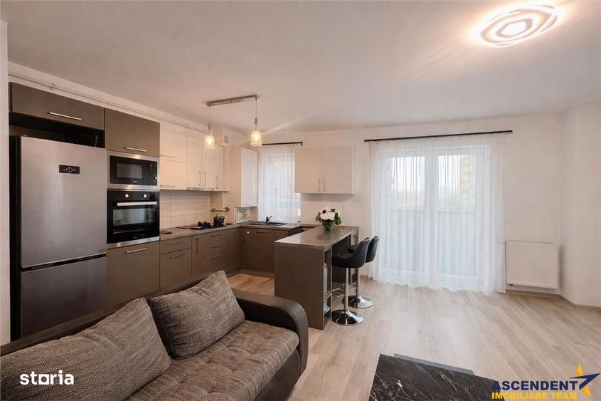 Apartament cu 3 camere decomandat, mobilat în Tractorul