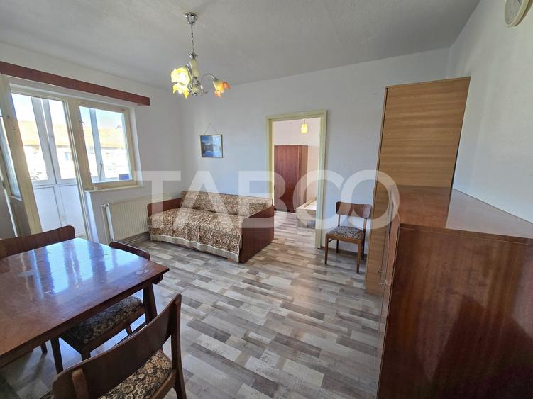 Apartament cu 2 camere nedecomandat, mobilat în Mihai Viteazul