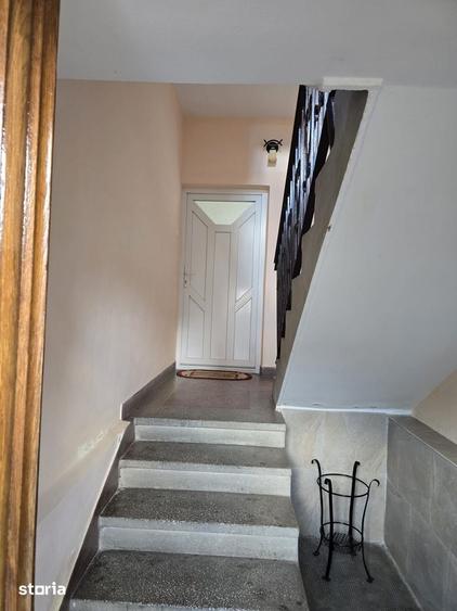 Apartament cu 3 camere în Burdea