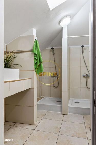 Casă cu 8 camere cu Canalizare în Gara de Nord