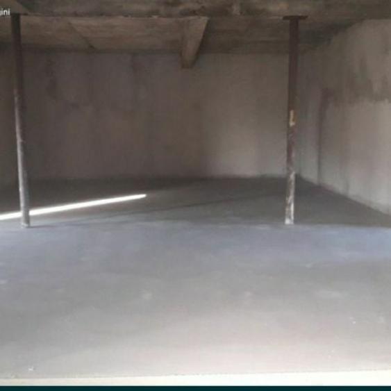 Casă individuală cu 6 camere cu Canalizare în Vinga