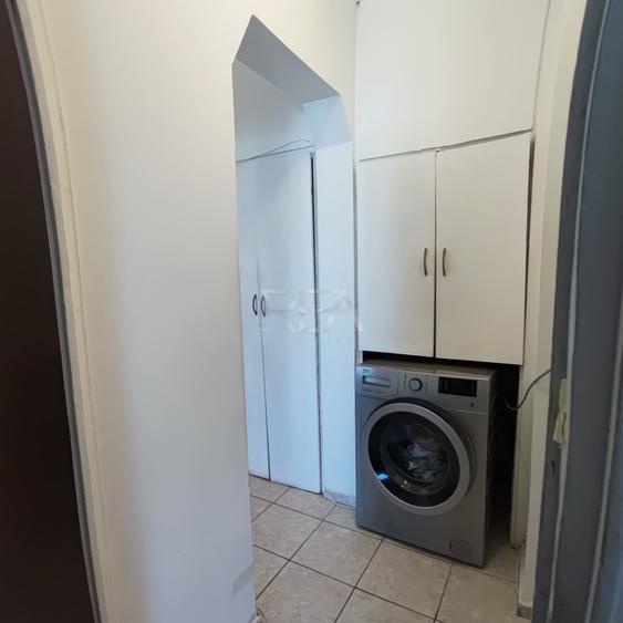 Apartament cu 3 camere decomandat, mobilat în Drumul Taberei