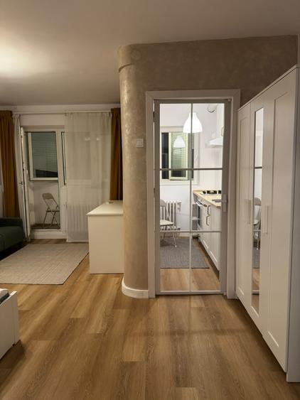 Garsonieră renovată | Prima închiriere | 35 mp | La doar 5 min metrou Gorjului - 17