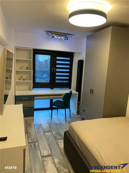 Apartament cu 4 camere, mobilat în Triaj
