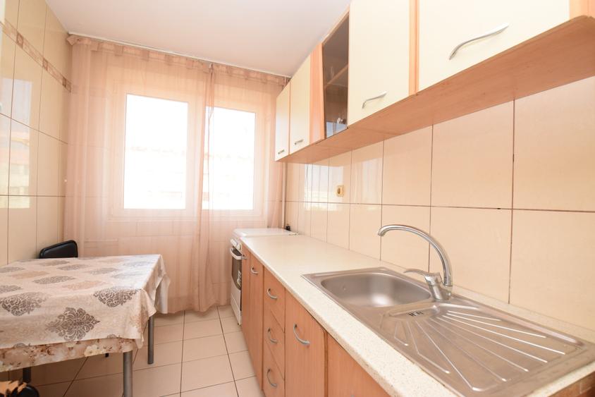 Apartament cu 3 camere, Piața Miniș - Titan - 4
