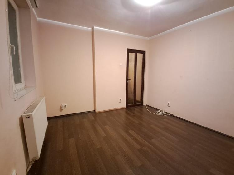 Apartament 2 camere decomandat strada Horea,etaj 2/2. - 5