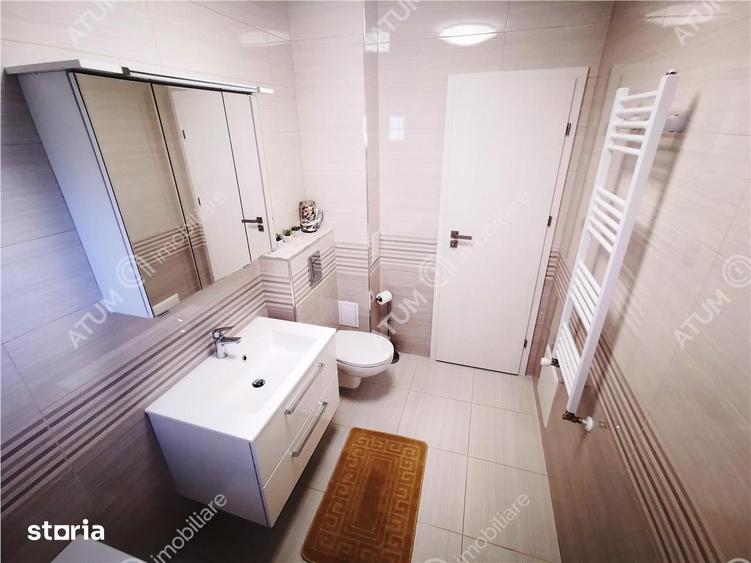 Apartament cu 3 camere decomandat, mobilat în Șelimbăr