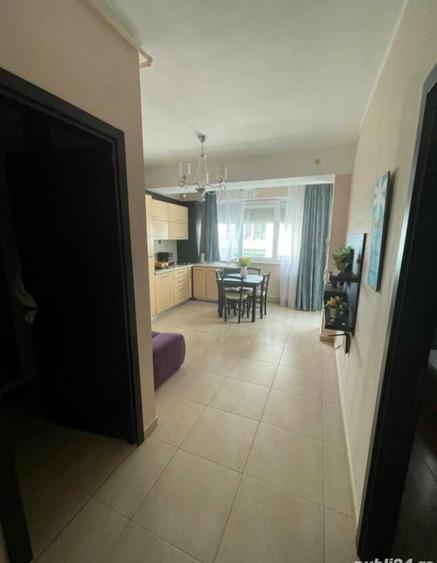 Apartament cu 2 camere semidecomandat, mobilat în Exterior Nord