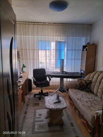 Apartament cu 3 camere în Sud
