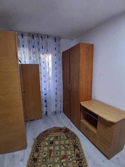Apartament cu 2 camere semidecomandat în Micro 14