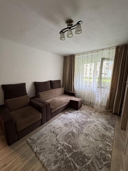 Apartament cu 2 camere semidecomandat în Noua