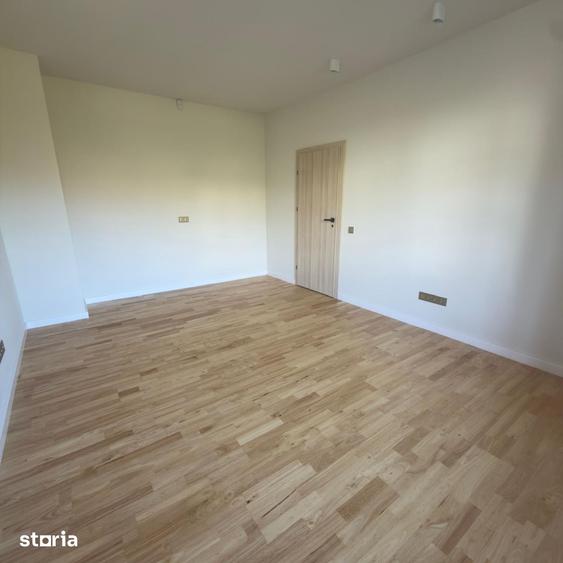 Spațiu comercial, de 309 mp, în Central