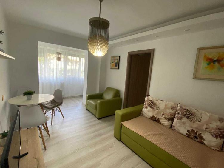 Apartament cu 2 camere semidecomandat în Tomis Nord