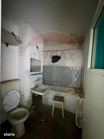 Apartament cu 3 camere decomandat în Brăilei